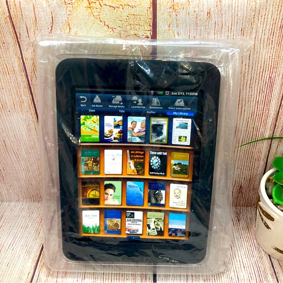 Digital Ereader Skin 7” Pandigital Black - Picture 1 of 10